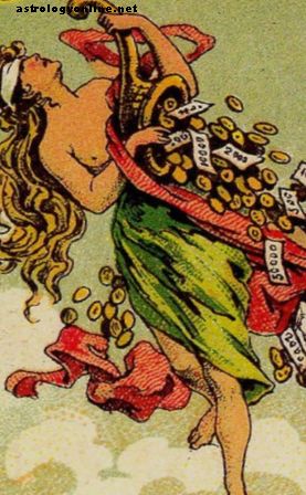 Läsa betydelsen av Gypsy Oracle / Tarot Cards