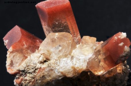 7 кристала који се користе за Мабон