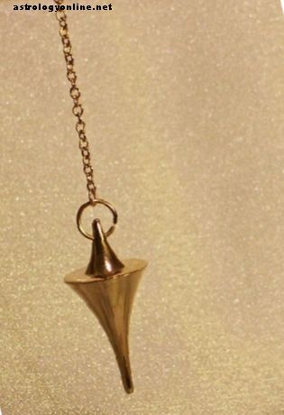 Pendulum Witchcraft: come creare e utilizzare un pendolo