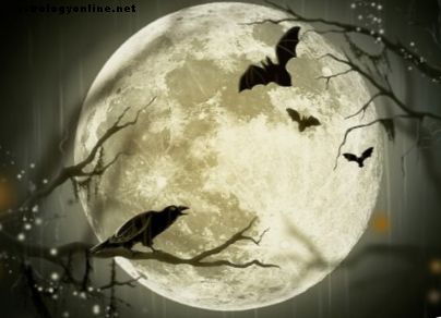 Gada Wiccan rats: Kas ir Samhain?